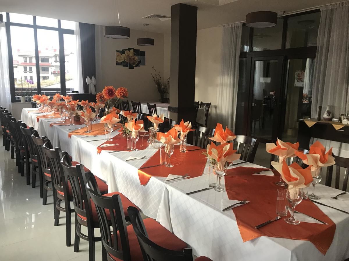 Отель Nice Hotel Пампорово-10